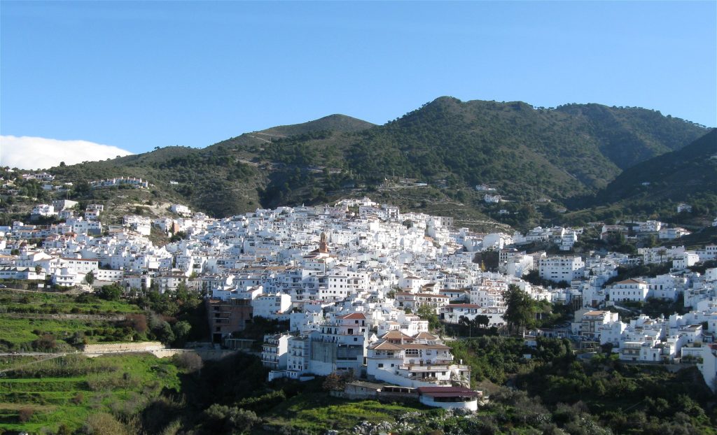 Transfers from Malaga airport to Competa